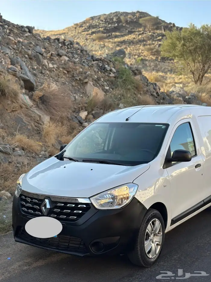 رينو دوكر 2022 1