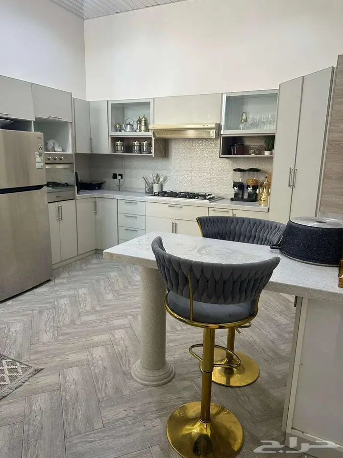 للبيع فلة ببريدة مودرين تشطيب فاخر بالاثاث على الكود السعودي 11