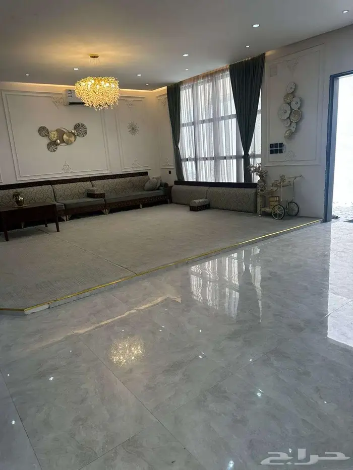 للبيع فلة ببريدة مودرين تشطيب فاخر بالاثاث على الكود السعودي 14