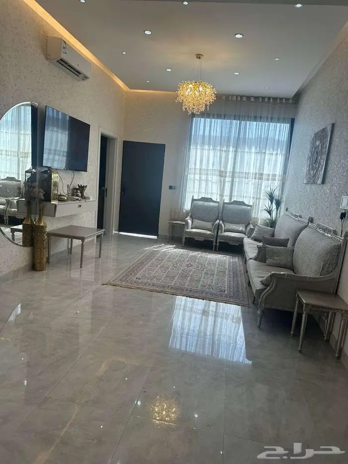 للبيع فلة ببريدة مودرين تشطيب فاخر بالاثاث على الكود السعودي 10