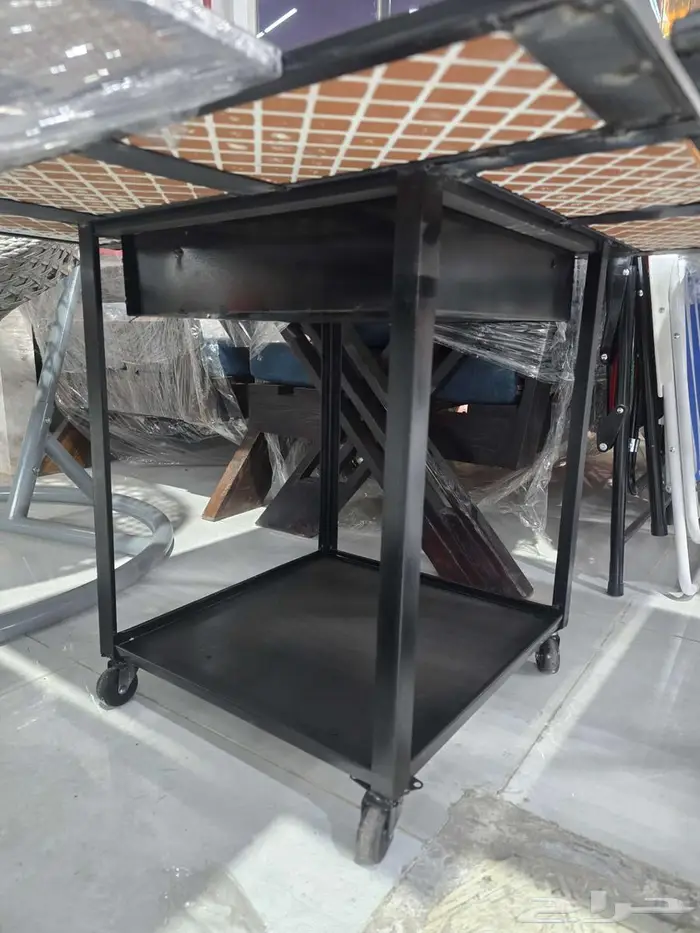 منقل مع طاولة 2