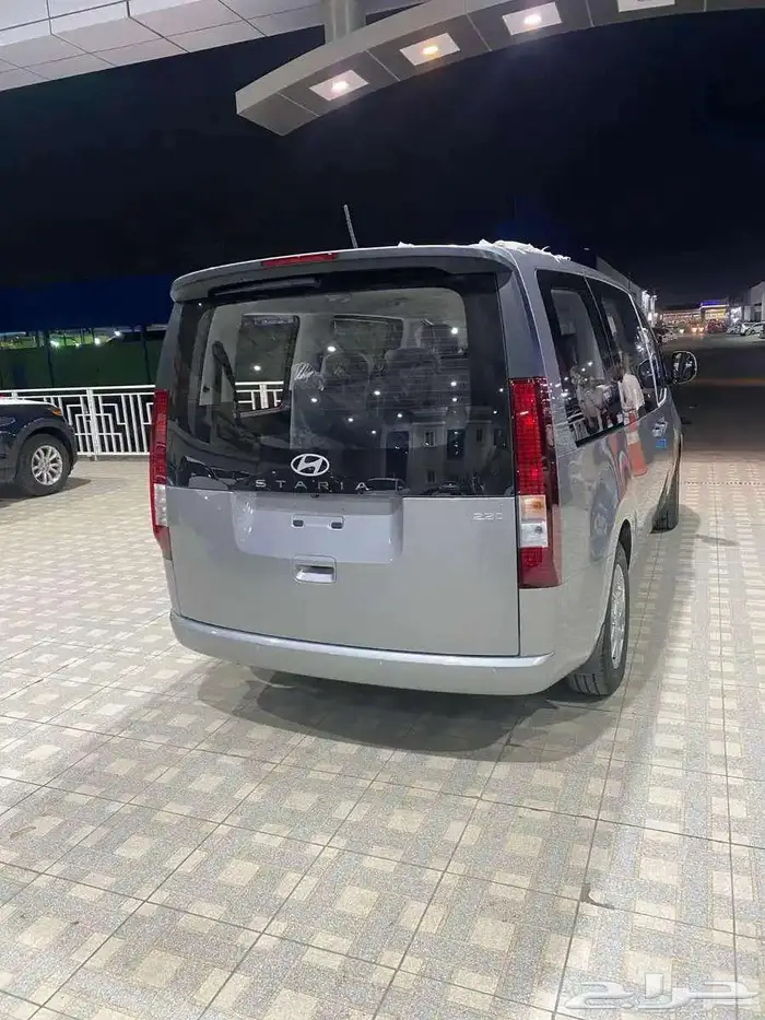 هيونداي ستاريا 9 راكب ديزل 4