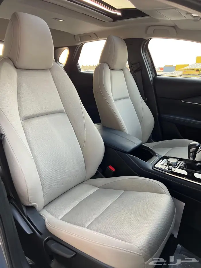 CX30 شبه أصفار سيرفس وكالة 14