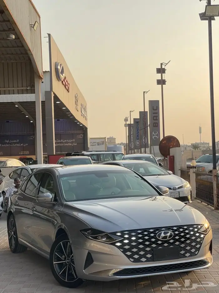 ازيرا بدي وكالة ستة سلندر 2021 1