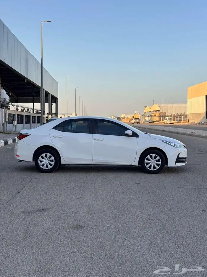 تويوتا كورلا 2018 4