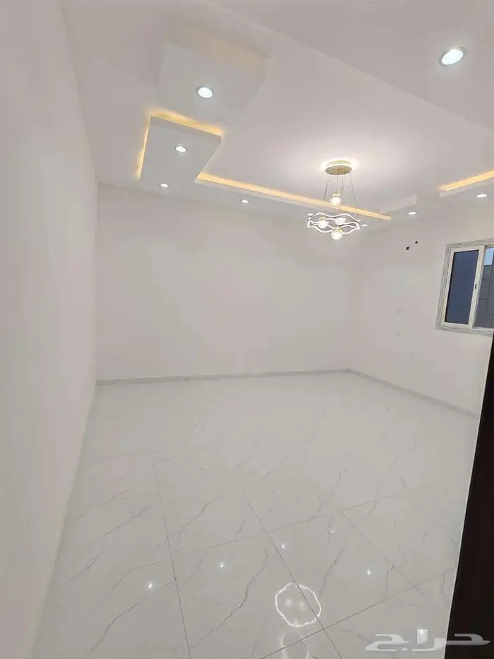 دور كامل مساحه 630 للبيع حي القدس 4