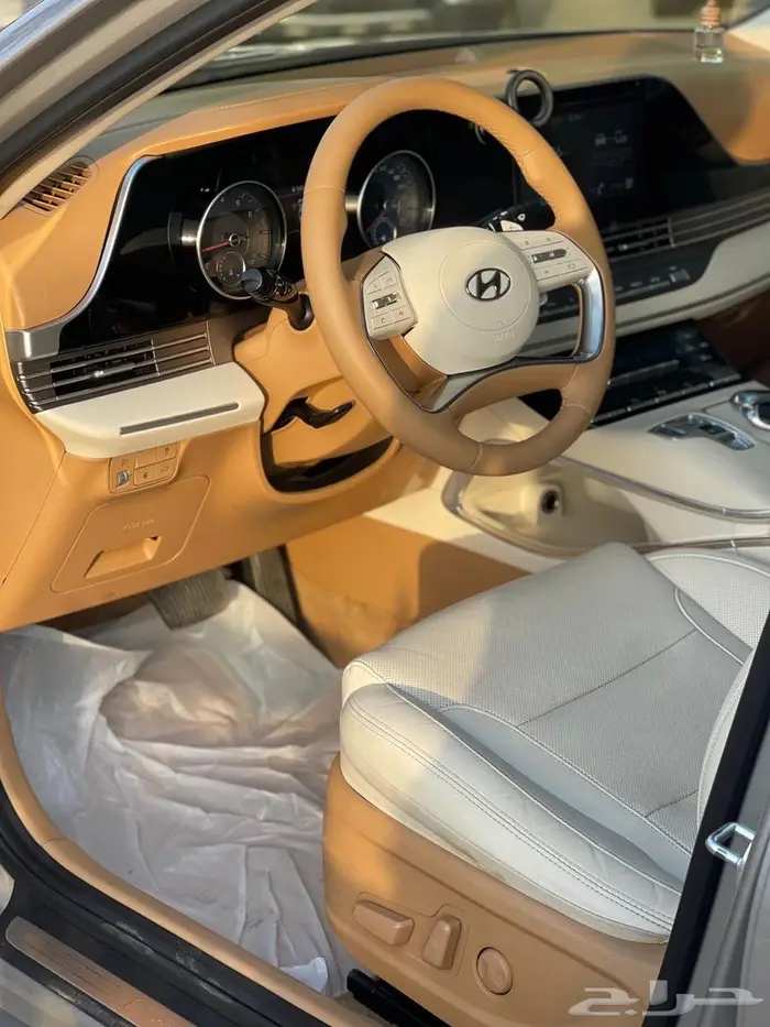 ازيرا بدي وكالة ستة سلندر 2021 17