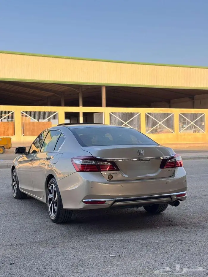 هوندا اكورد 2017 6