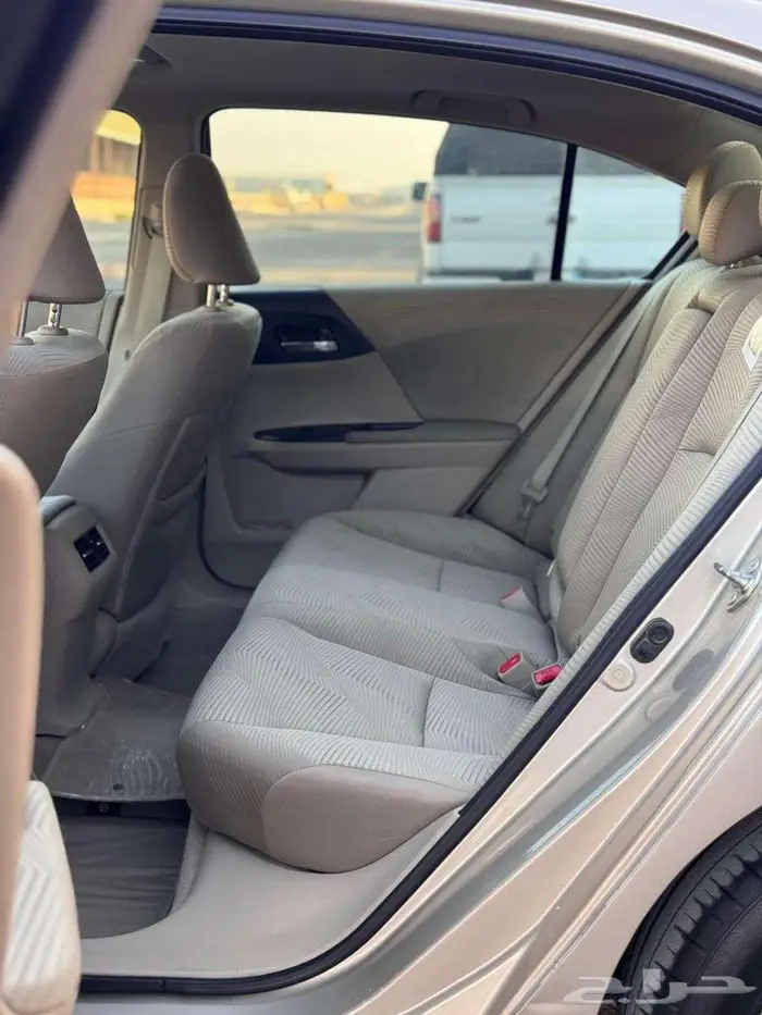 هوندا اكورد 2017 10