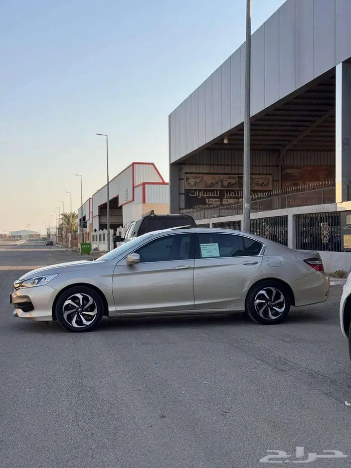 هوندا اكورد 2017 4