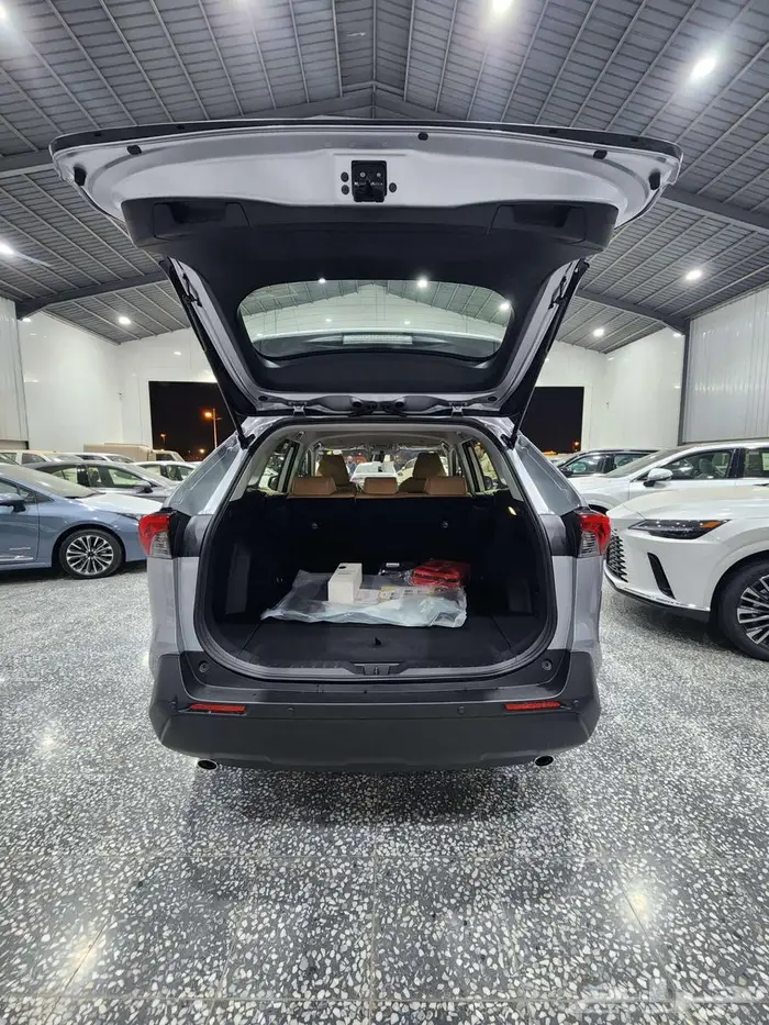 راف فور LE دبل بنزين 2025 السعر 101200 16