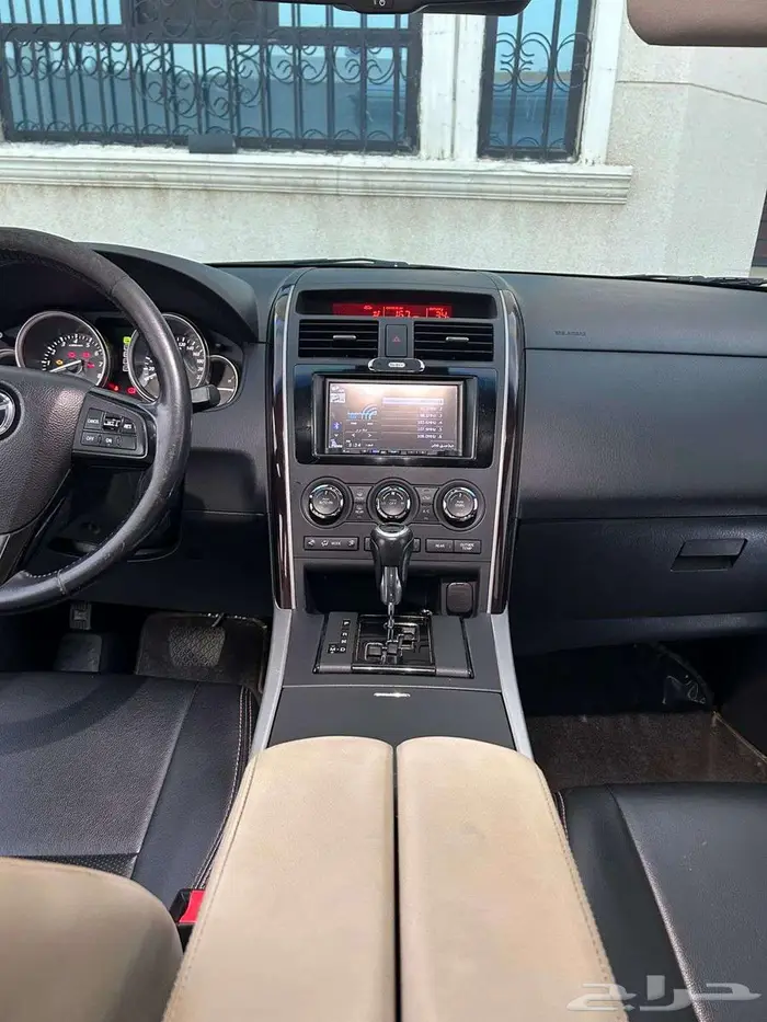مازدا CX-9 موديل 2015 بحالة ممتازة 1