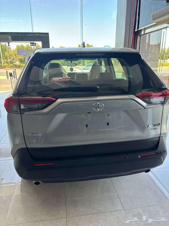 تويوتا راف فور ال اي ستاندر بدون دبل 2025 رمادي وفضي 12