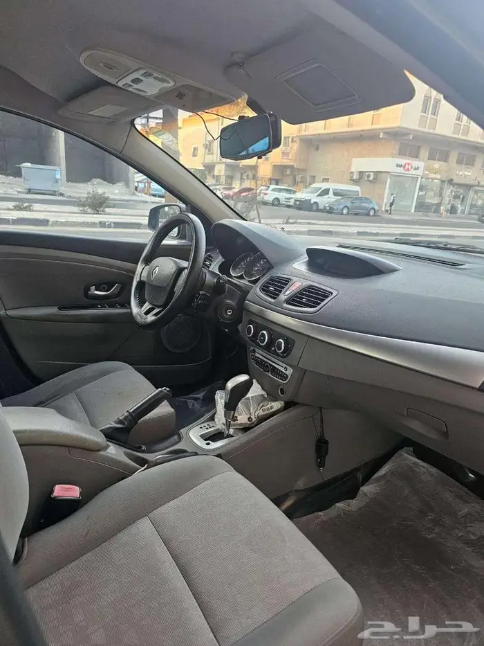 Renault Fluence 2012  Well Maintain  Less KM Drive  160km 5