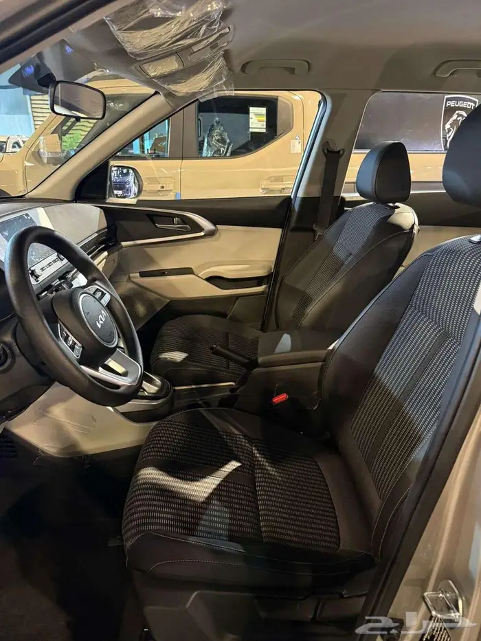 كيا كارينز 2025 ستاندر مطور عرض حصري 2