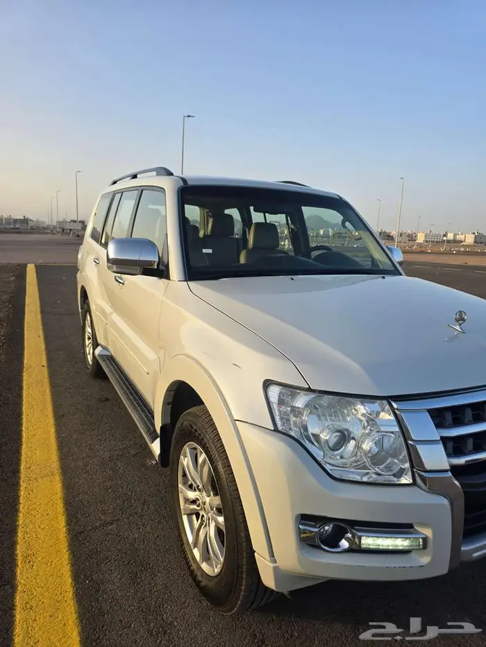 ميتسوبيشي باجيرو GLS 0