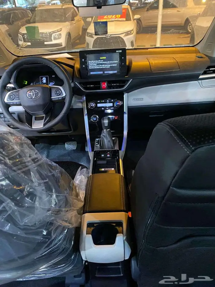 تويوتا فيلوز GLX 2025 أصفار شاشه كاميرا عبداللطيف جميل.. 9