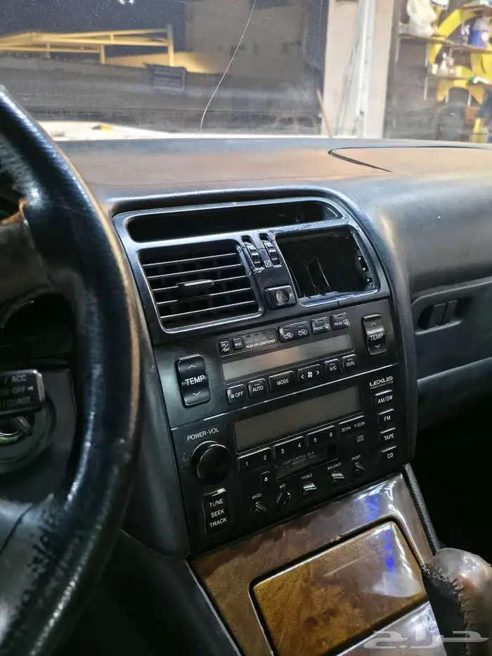 لكزس LS400 بلوحة مميزة 7