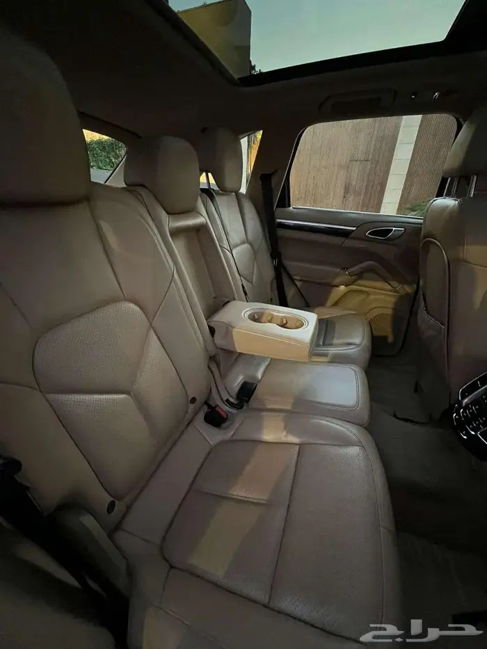 بورش كايين تيربو 2014 قمة في النظافة 13