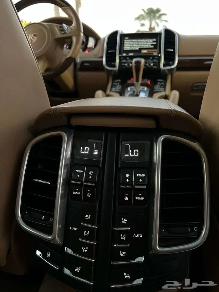 بورش كايين تيربو 2014 قمة في النظافة 11