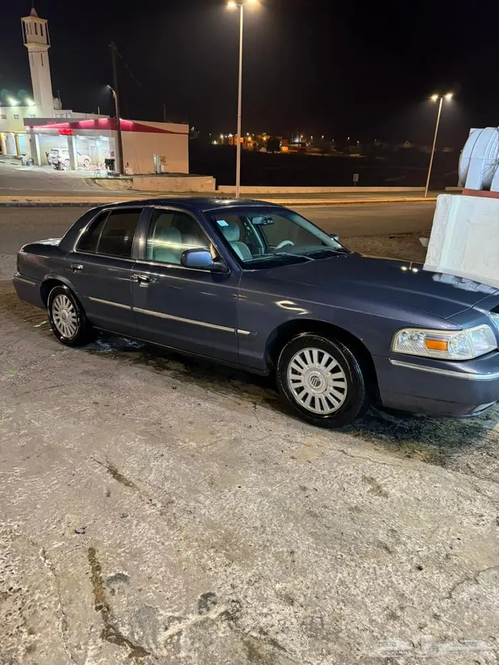 فورد - جراند ماركيز أمريكي 2007 نظيف 2