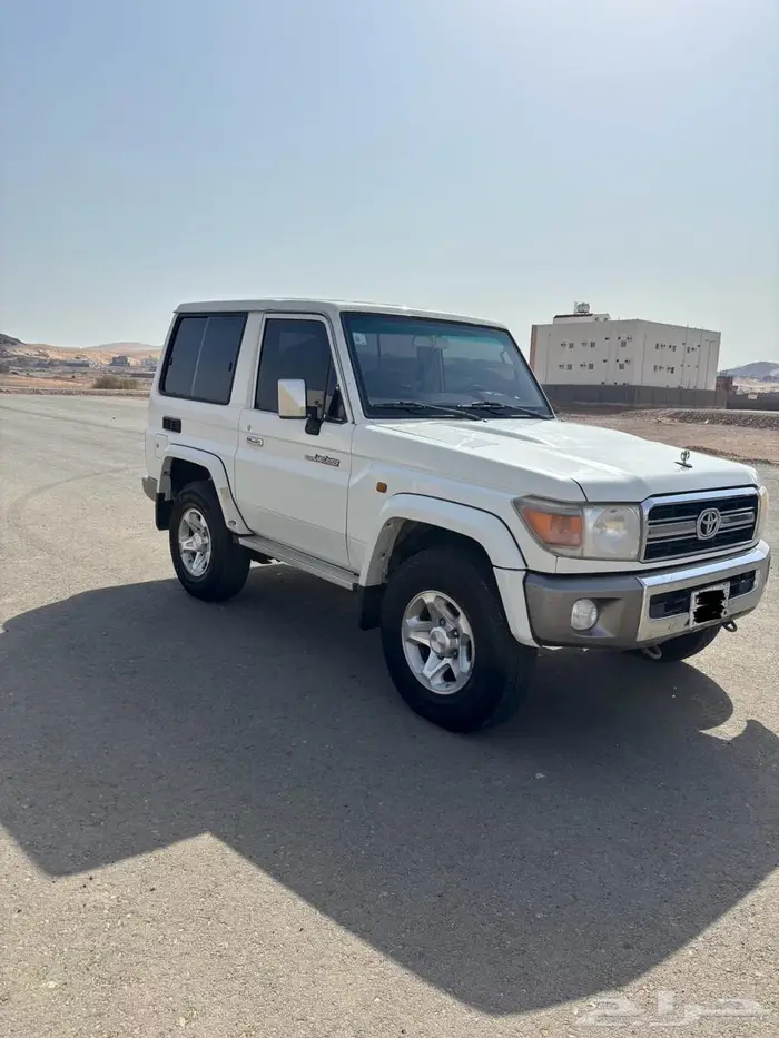 جيب ربع مديل 2013 0