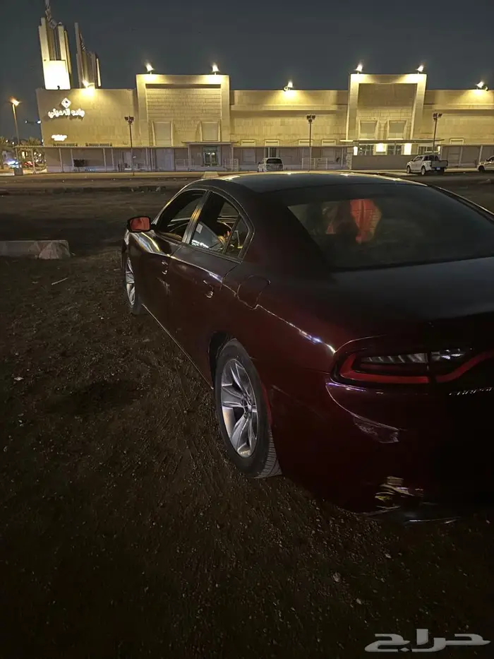 للبيع تشارجر 2017 بودي مرشوش ماشي 200 الف 1