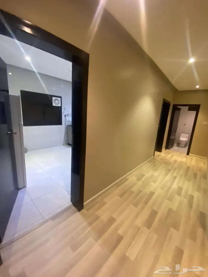 شقة فندقية غرفتين وصالة مؤثثة وفاخرة للعوايل بخميس مشيط 13