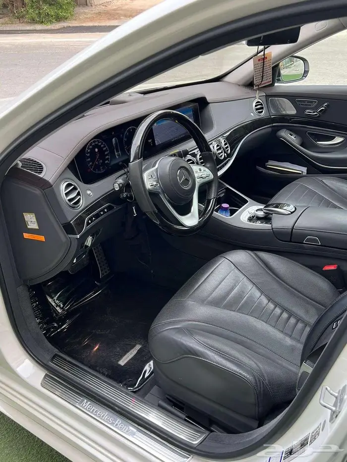 مرسيدس 2018 S 560 فل كامل 5 زرار استخدام شخصي للبيع 5