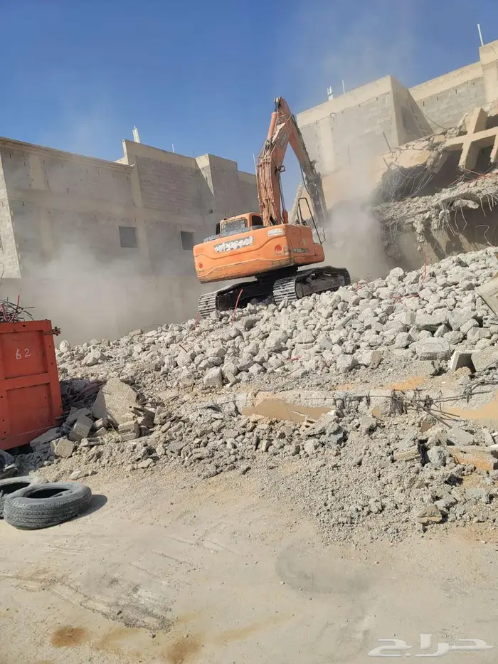 بوكلين ازله وحفر بوكلينات هدم المباني وحفر 1