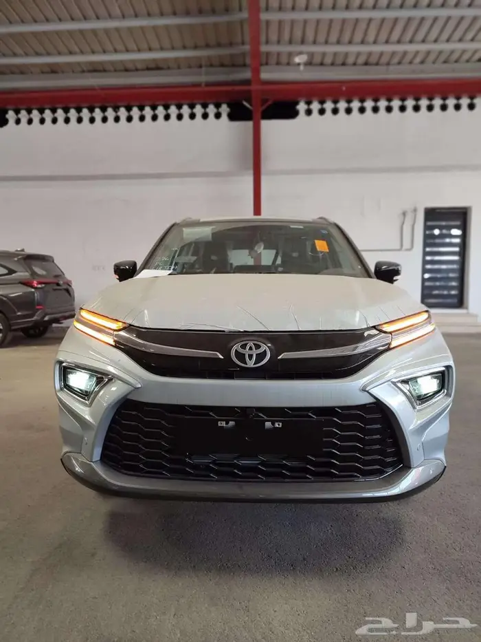 تويوتا اوربان كروزر 2026 0
