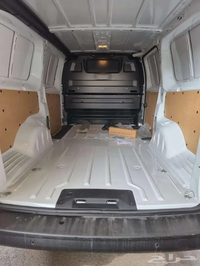 بيجو اكسبيرت 2025 15