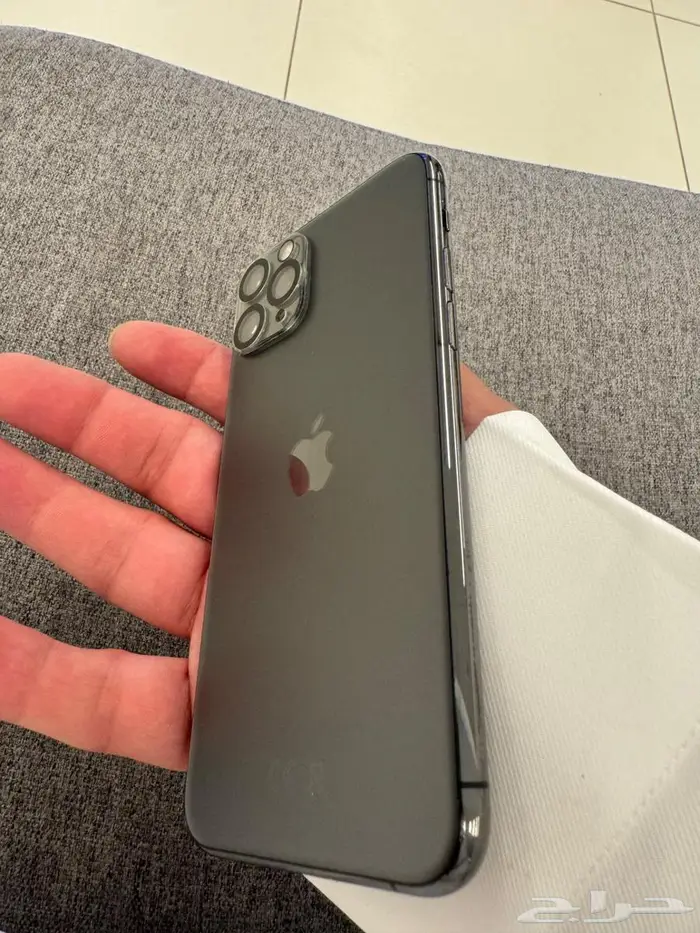 اي فون برو 11 1