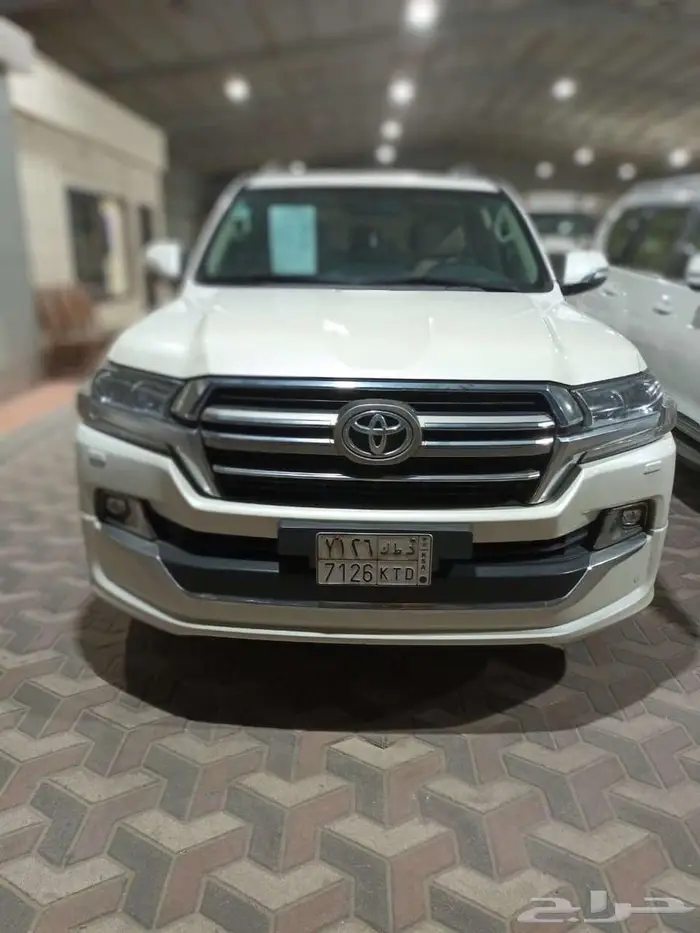 تويوتا لاندكروزر جي اكس ار V8 تورينج 2019 2