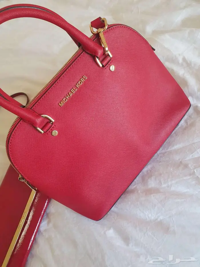 شنط مايكل كورس أصلية بحالة ممتازة 3