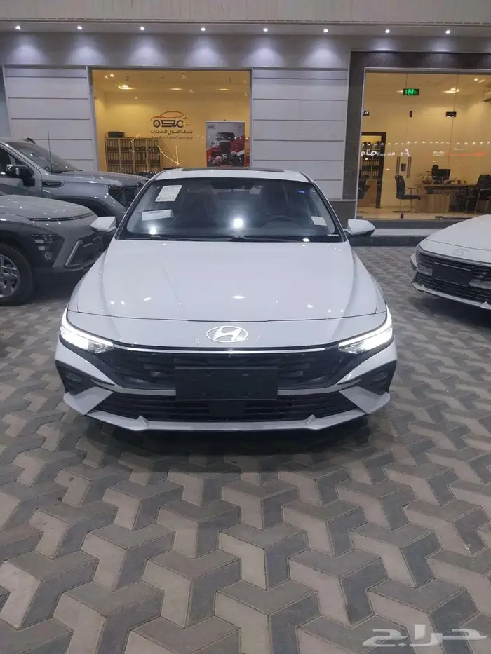 هيوانداي اللنتر صيني كنفورات 2025 ابيض واسواد فقط 2