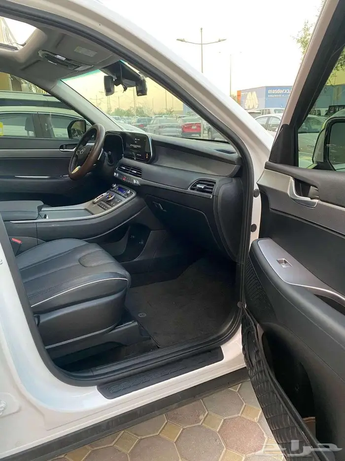 هيونداي باليسيد 2021 بنزين 6 سلندر 3800 سي سي فتحتين بالسقف 7