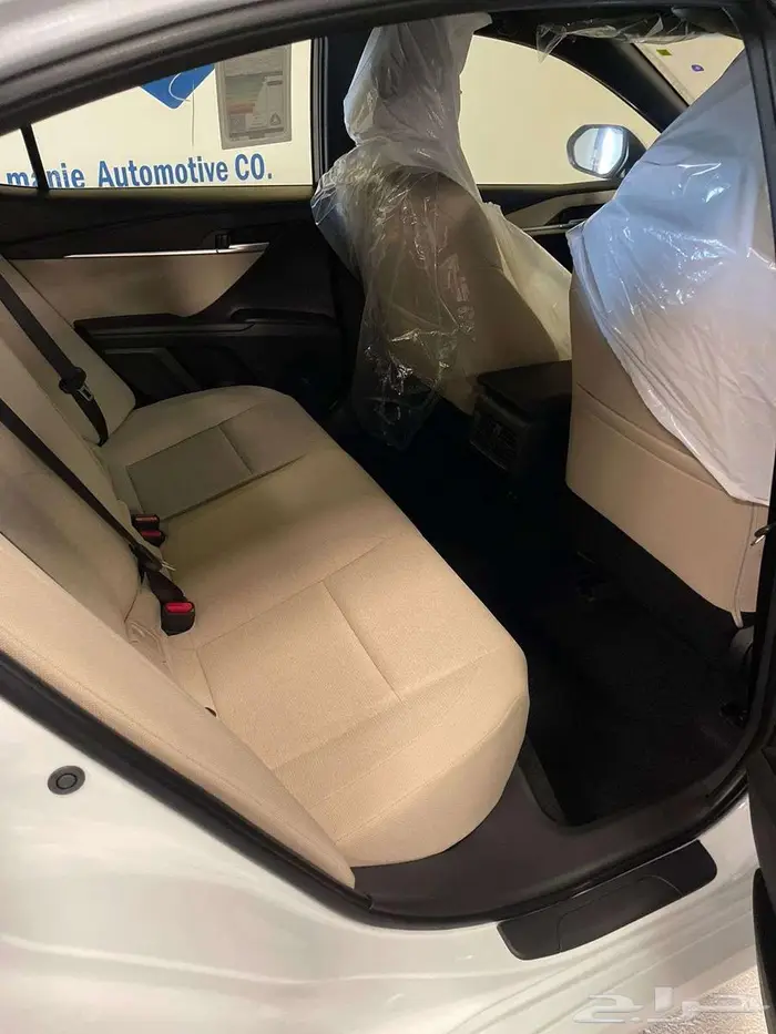 تويوتا كامري E بنزين 2025 7