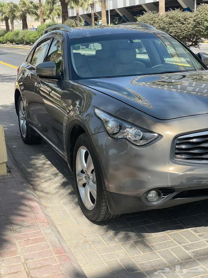 انفنيتي FX 35 مخزن ممشى قليل ممتاز 1