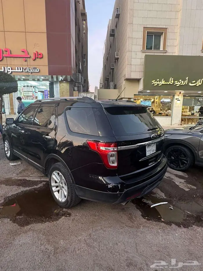 سيارة فورد اكسبلور 2013 3