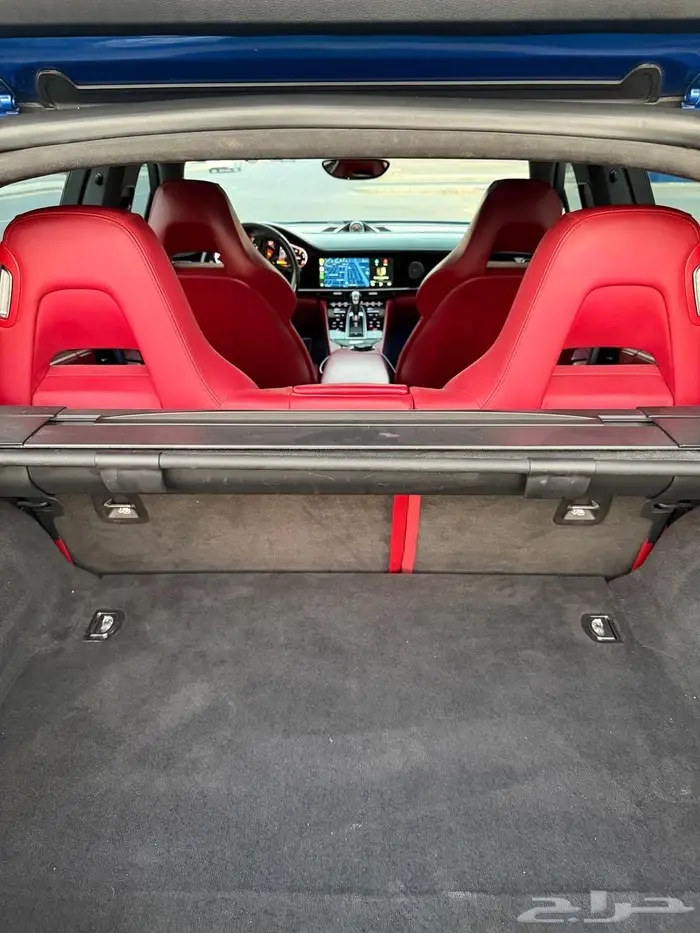 بورش GTS مميزه نظيفة جدا ومعدله موديل 2022 17