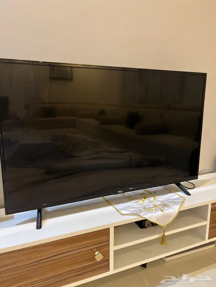 تلفزيون تي سي ال للبيع 1