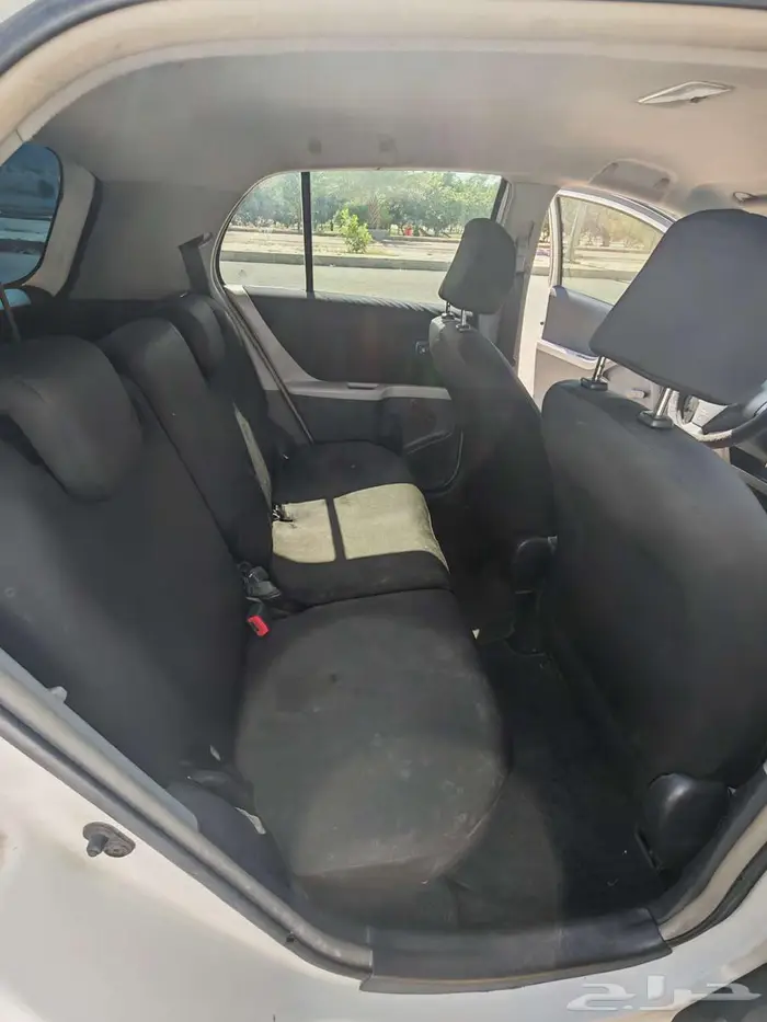 تويوتا يارس2006 هاتشباك 3