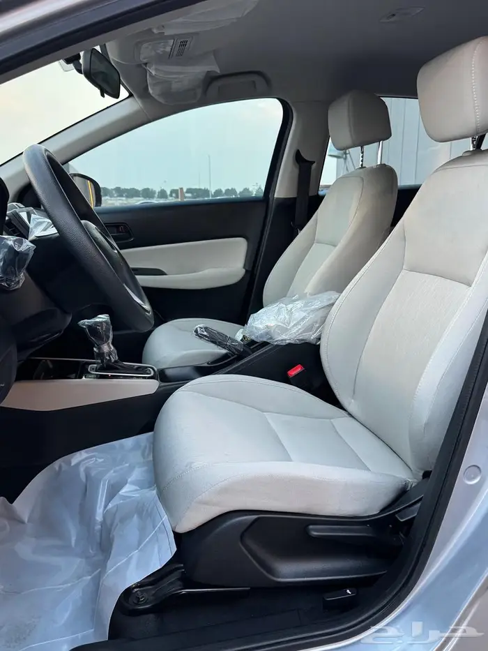 هوندا سيتي الموديل 2024 شبه اصفار 11