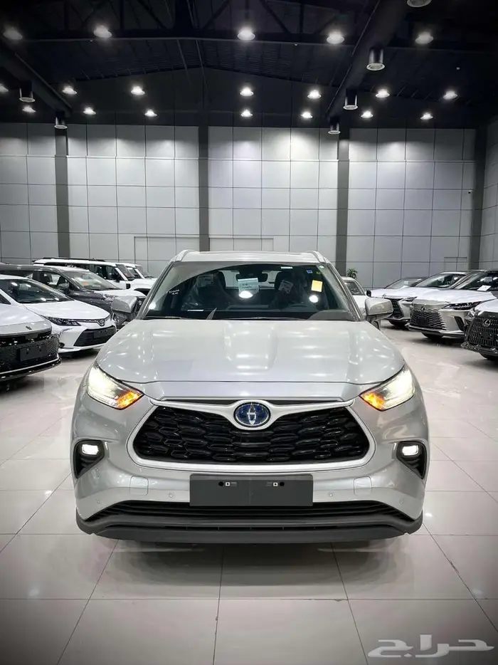 تويوتا هايلاندر GLE نص فل 2025 سعودي 0