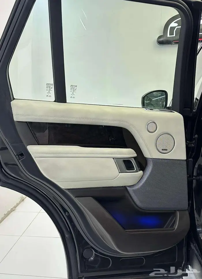 رنج روفر فوج 2020 30