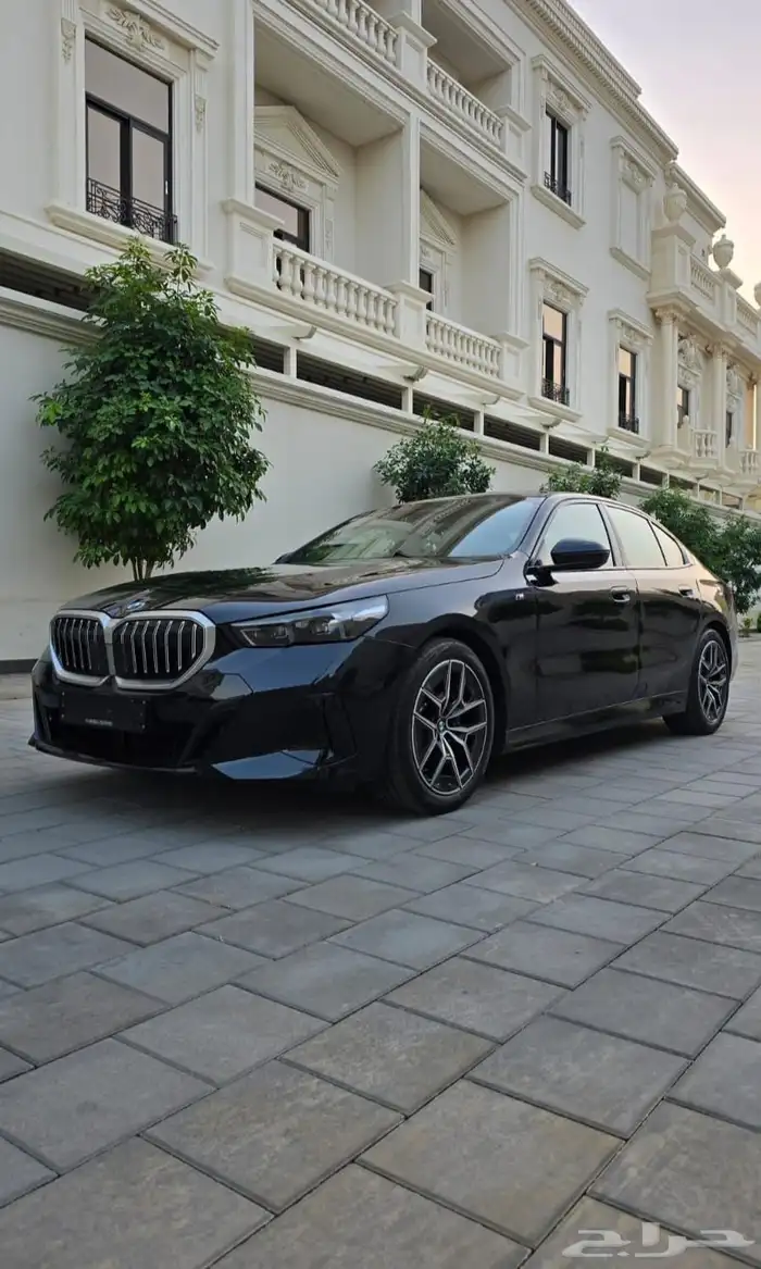 بي ام دبليو 520 كت M - موديل 2024 11