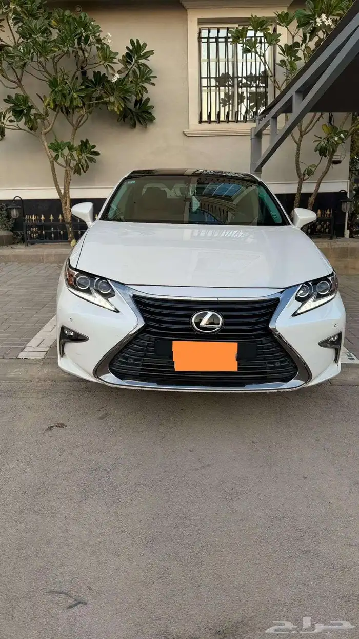 لكزس ES 350 موديل 2017 2