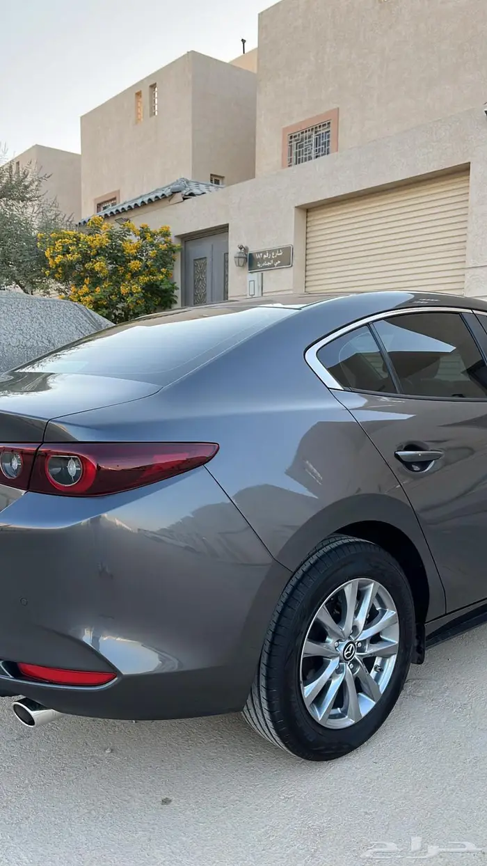 مازدا 3 مديل 2025 ممشى 4 الاف كيلو فقط 14