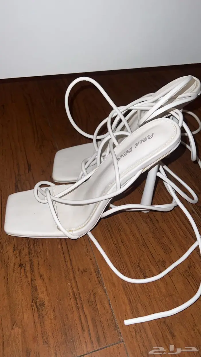 كعوب وفساتين جديده 1